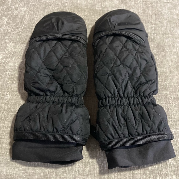 lululemon athletica Accessories - Lululemon black hooded mittens